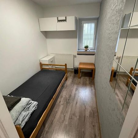 Pokoje Kwatera Prywatna Poznań Esterno foto