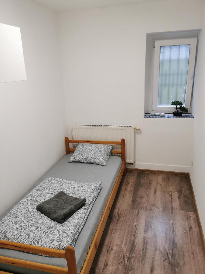 Pokoje Kwatera Prywatna Poznań Esterno foto